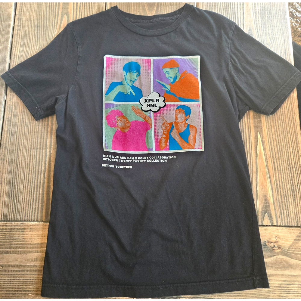 FanJoy Men T Shirt Medium Black Graphic Tee Crew Neck Streetwear Vintage 90s Y2K